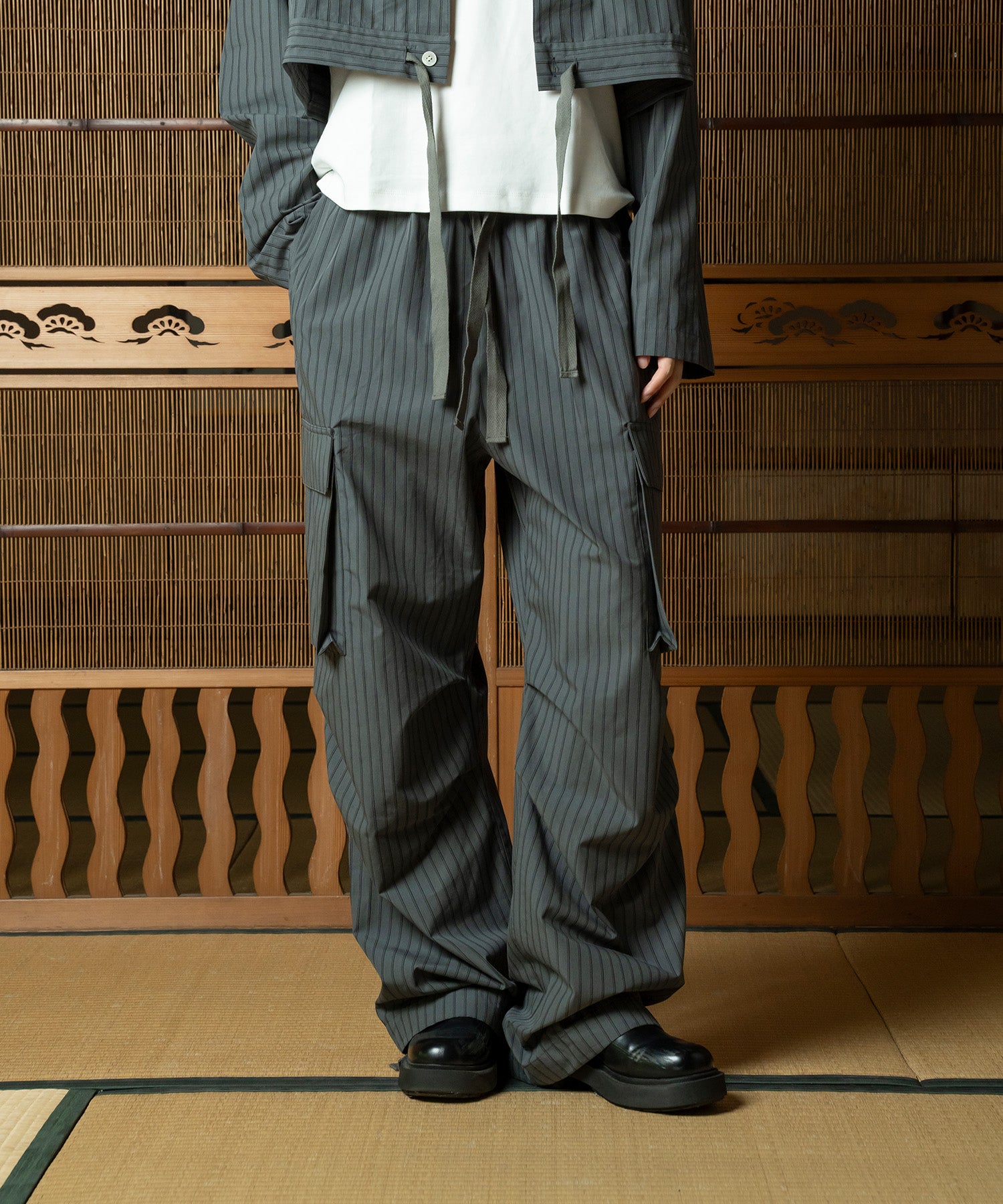 WITHORWITHOUT Cargo Silk Pants グレー1 UNISEX] Cargo Silk Pants – WITH OR WITHOUT