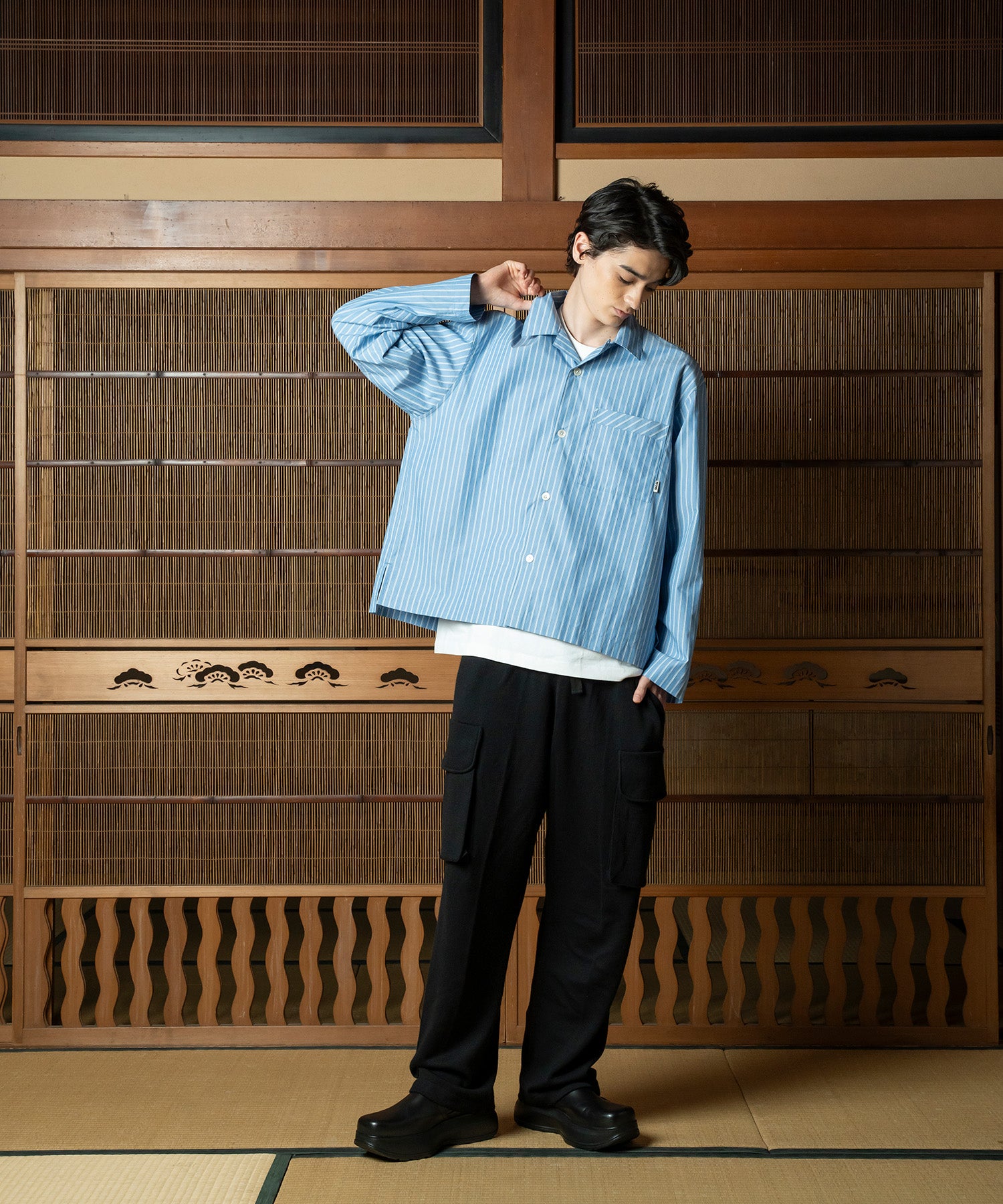 ルームウェア・パジャマ with or without Cropped Silk Shirt Cropped Silk Shirt – WITH OR WITHOUT